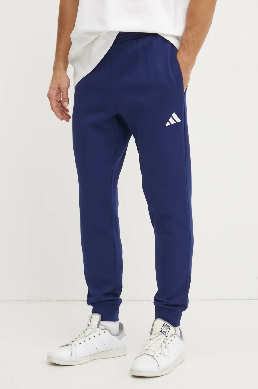 Παντελόνι φόρμας adidas Feelcozy χρώμα: ναυτικό μπλε, JE3814