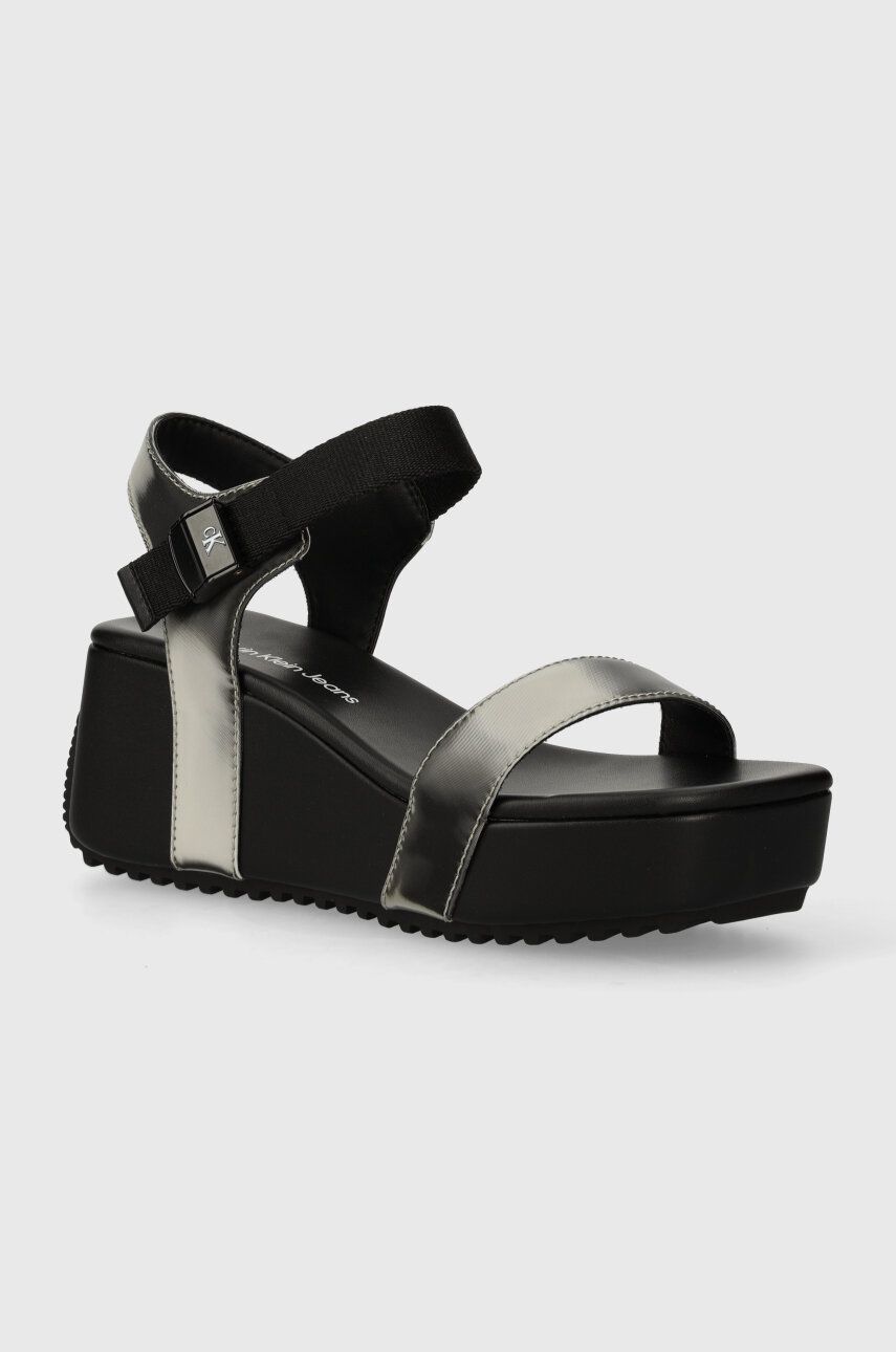 Σανδάλια Calvin Klein Jeans WEDGE BLOCK SANDAL METALLIC DC WEDGE BLOCK SANDAL METALLIC DC χρώμα: μαύρο, YW0YW01366 YW0YW01366