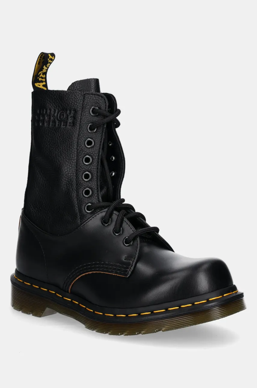 Δερμάτινα workers MM6 Maison Margiela MM6 Maison Margiela x Dr. Martens χρώμα: μαύρο, S66WU0126.P8030