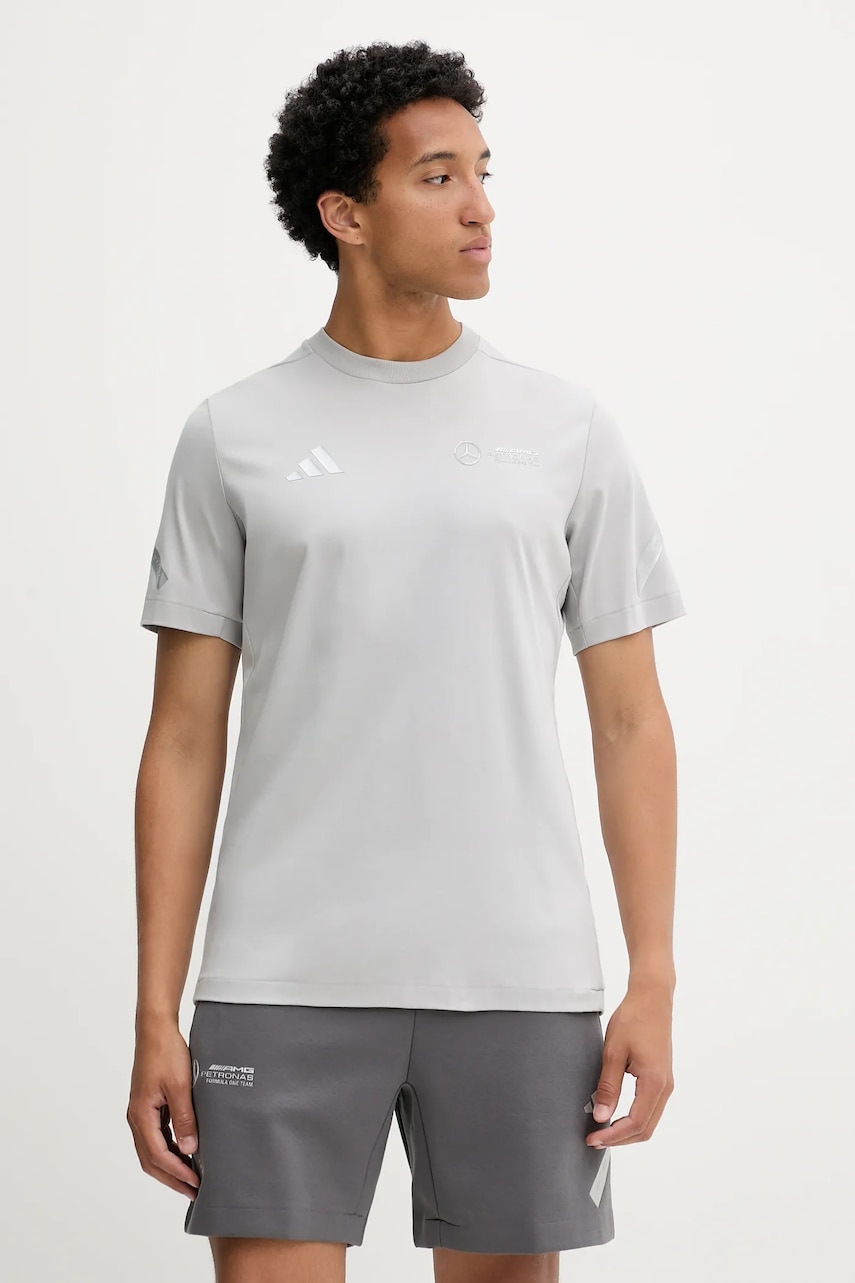 Βαμβακερό μπλουζάκι adidas x Mercedes ανδρικό, χρώμα: γκρι, JW3481