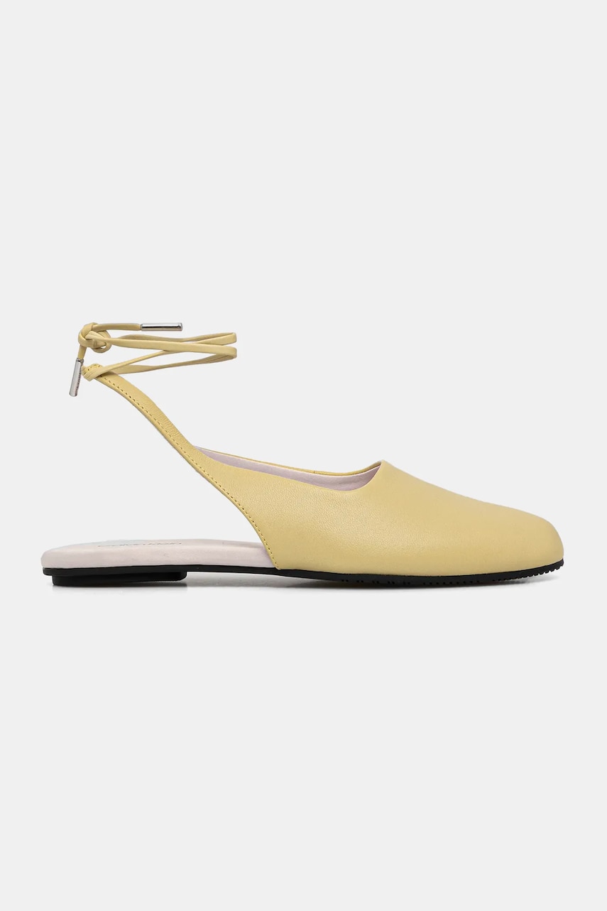 Δερμάτινες μπαλαρίνες Calvin Klein BALLERINA SLING BACK LTH χρώμα: κίτρινο, HW0HW02655