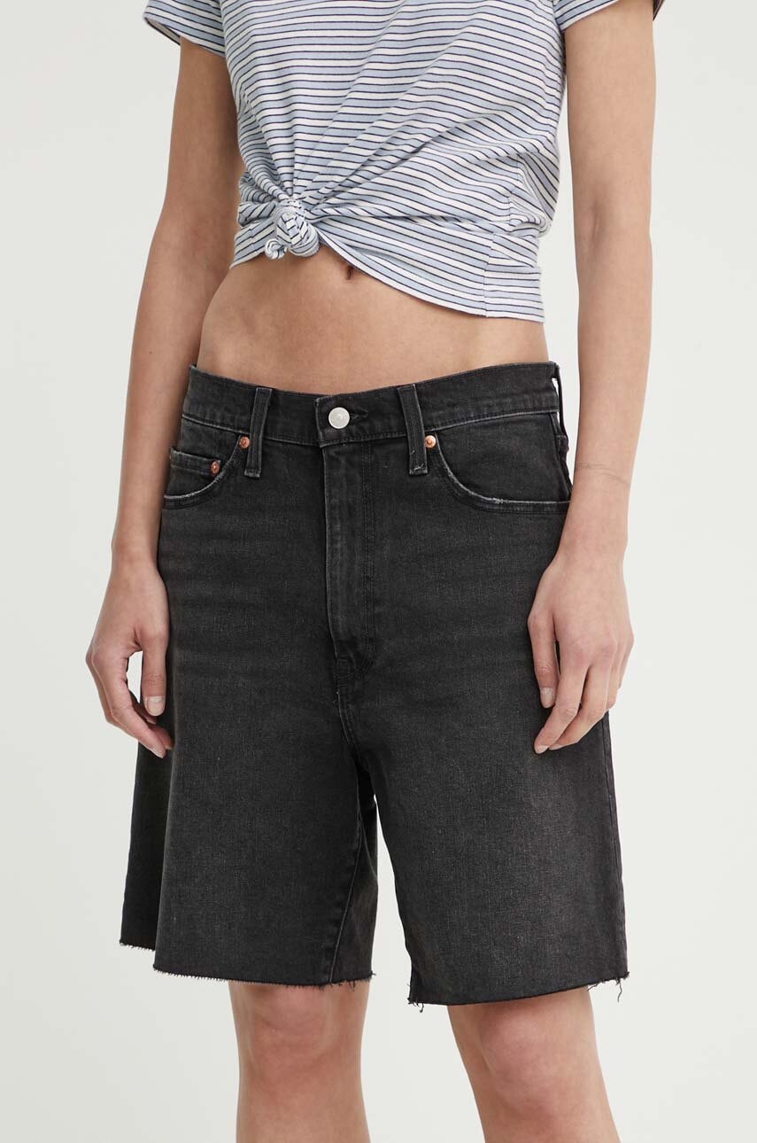Τζιν σορτς Levi's BERMUDA SHORT χρώμα: μαύρο, A8720