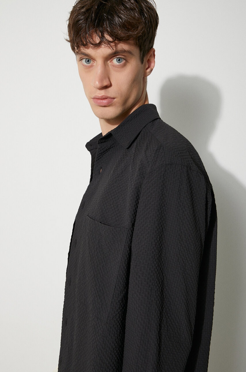 Πουκάμισο MKI MIYUKI ZOKU Seersucker Dress Shirt χρώμα: μαύρο, SEERSUCKER.DRESS.SHIRT