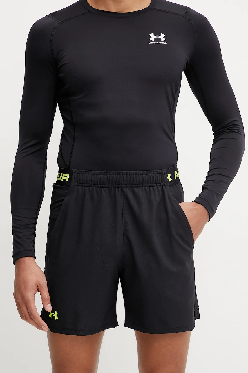 Σορτς προπόνησης Under Armour Vanish Woven χρώμα: μαύρο, 1373718