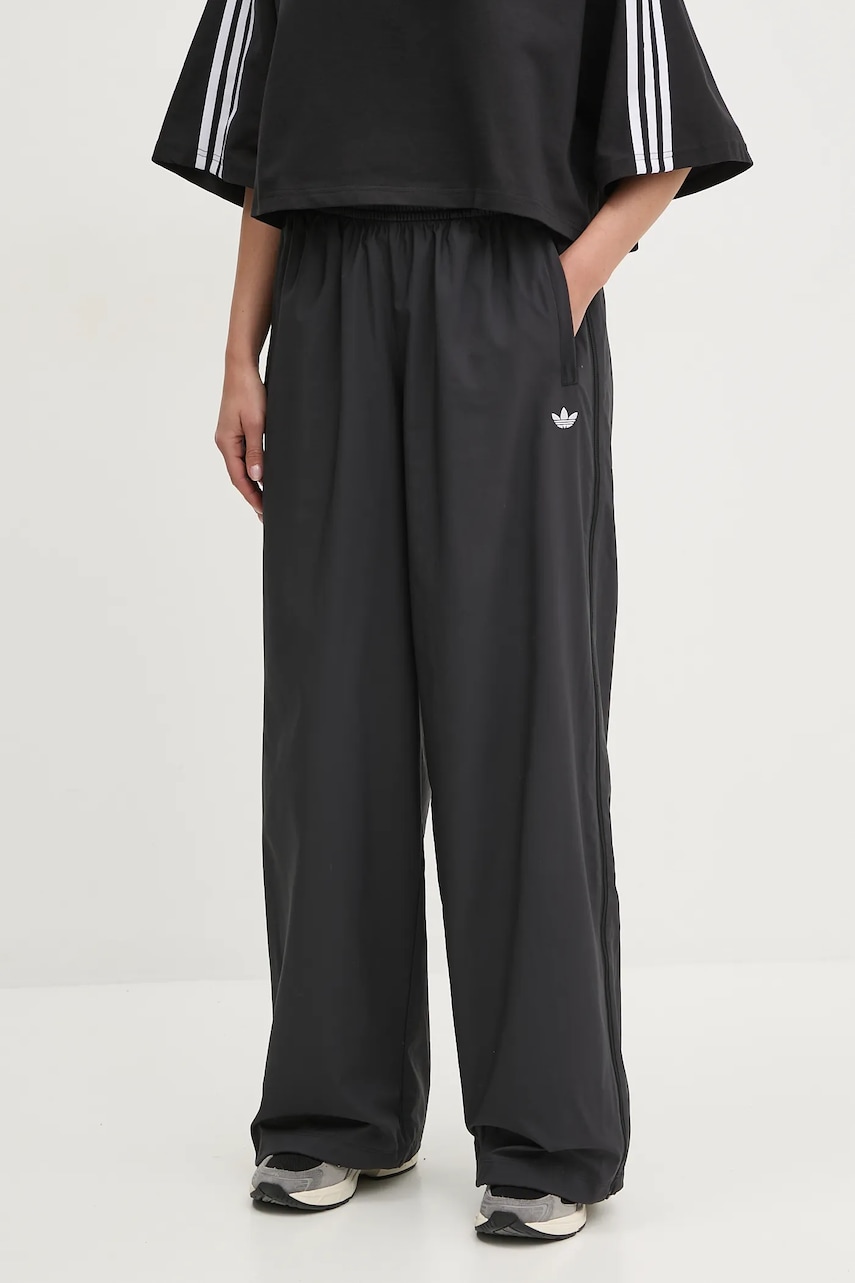 Παντελόνι φόρμας adidas Originals WOVEN TP χρώμα: μαύρο, JX9206