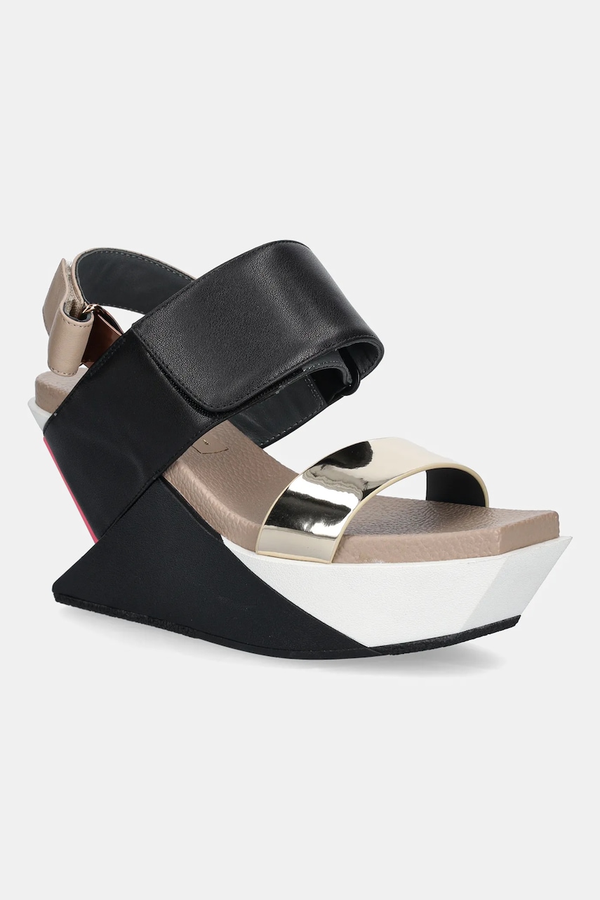 Σανδάλια United Nude Delta Wedge Sandal χρώμα: μαύρο, 1041389316