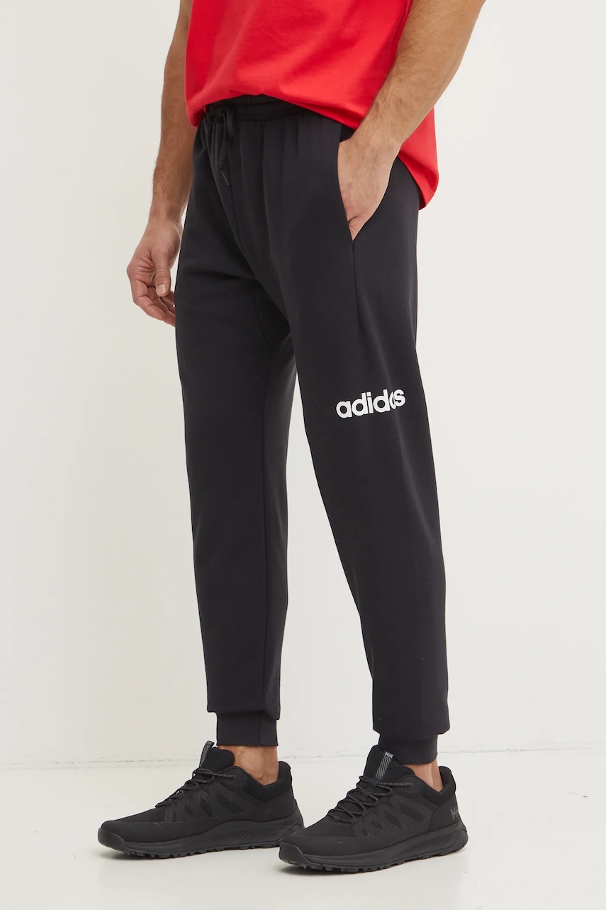 Παντελόνι φόρμας adidas Essentials Linear χρώμα: μαύρο, JN1799
