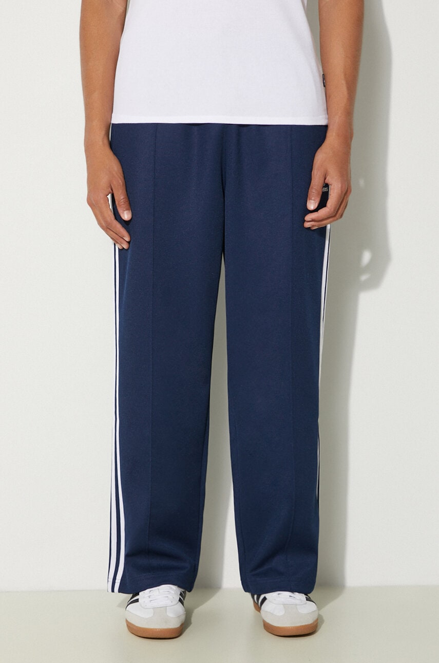 Παντελόνι φόρμας adidas Originals Adicolor Baggy Fit Firebird Pant χρώμα: ναυτικό μπλε, IZ2466