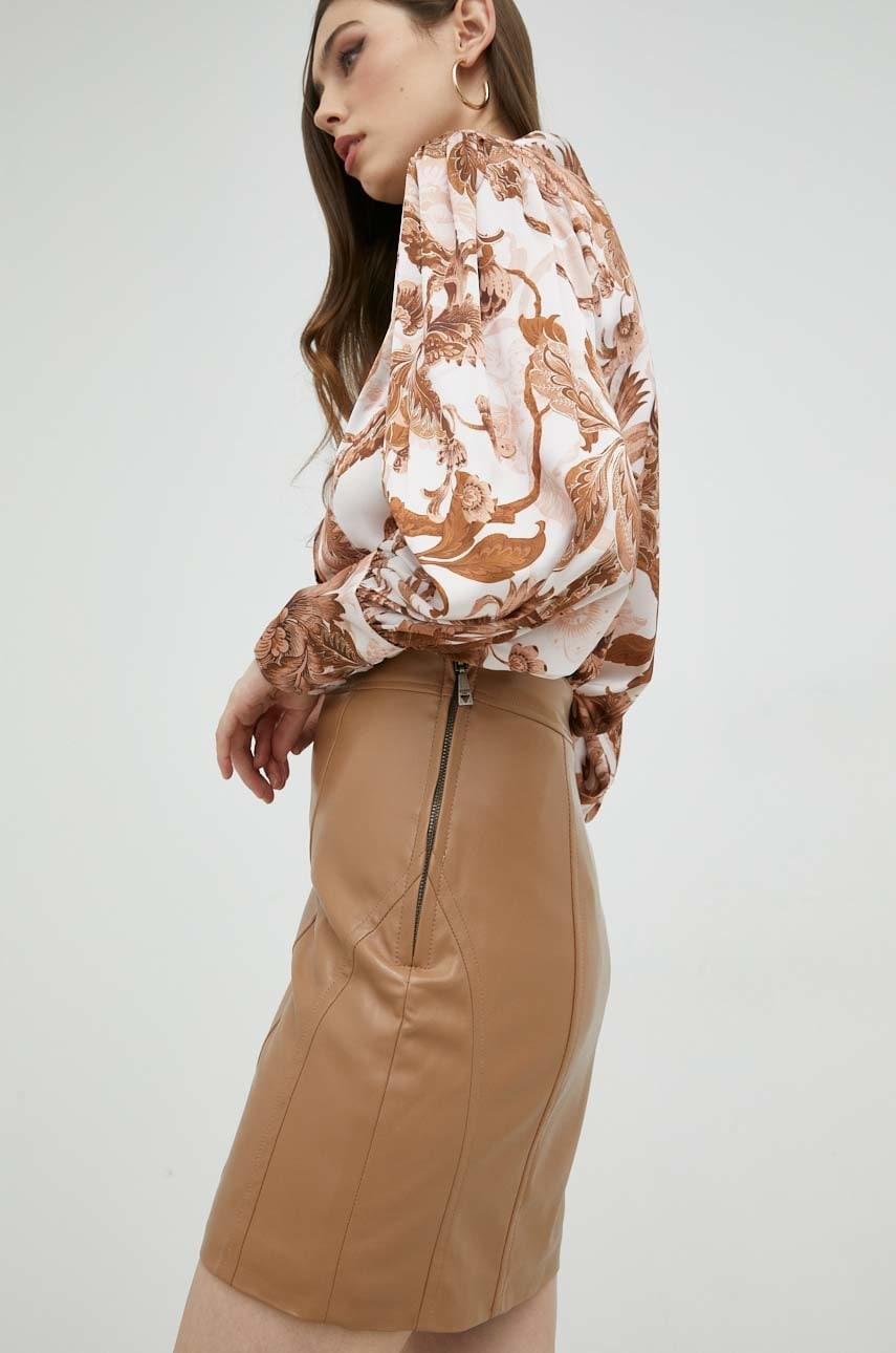 Φούστα Guess χρώμα: μπεζ