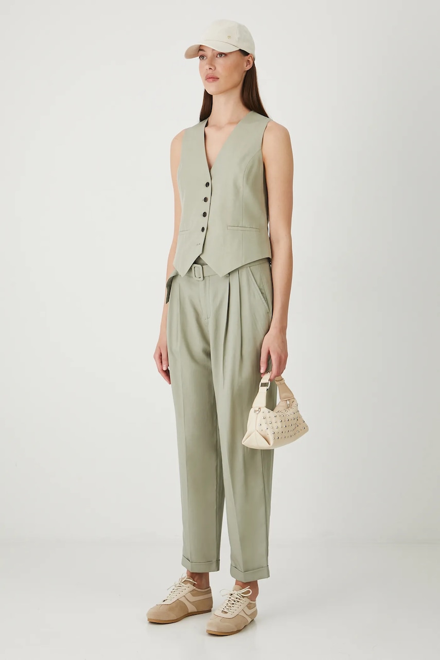 Παντελόνι με λινό μείγμα Medicine χρώμα: πράσινο