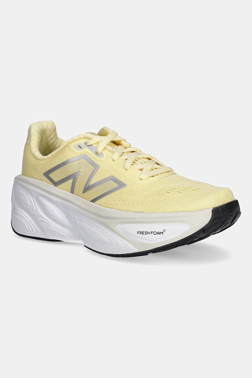 Παπούτσια για τρέξιμο New Balance Fresh Foam x More v5 χρώμα: κίτρινο, WMORCD5