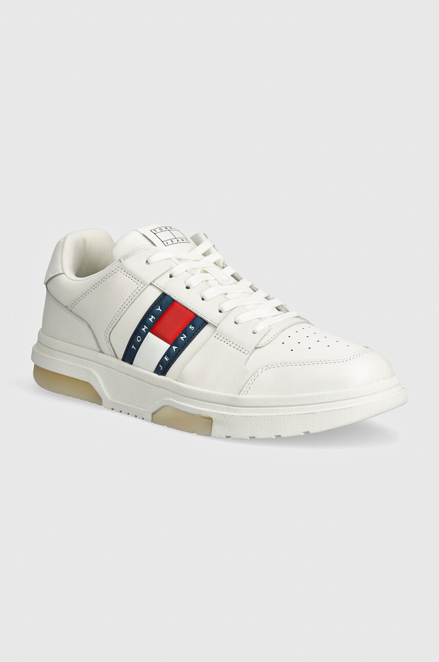 Δερμάτινα αθλητικά παπούτσια Tommy Jeans THE BROOKLYN LEATHER χρώμα: άσπρο, EM0EM01429
