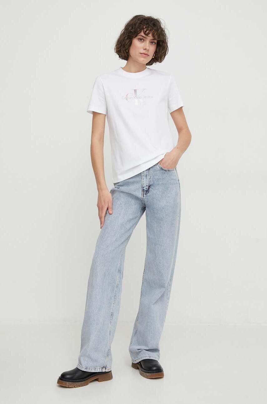 Βαμβακερό μπλουζάκι Calvin Klein Jeans γυναικεία, χρώμα: άσπρο