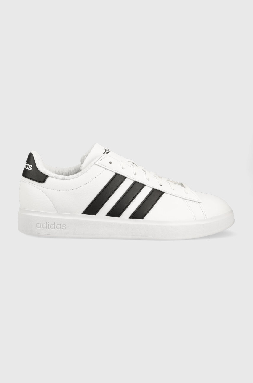 Αθλητικά adidas GRAND COURT χρώμα: άσπρο