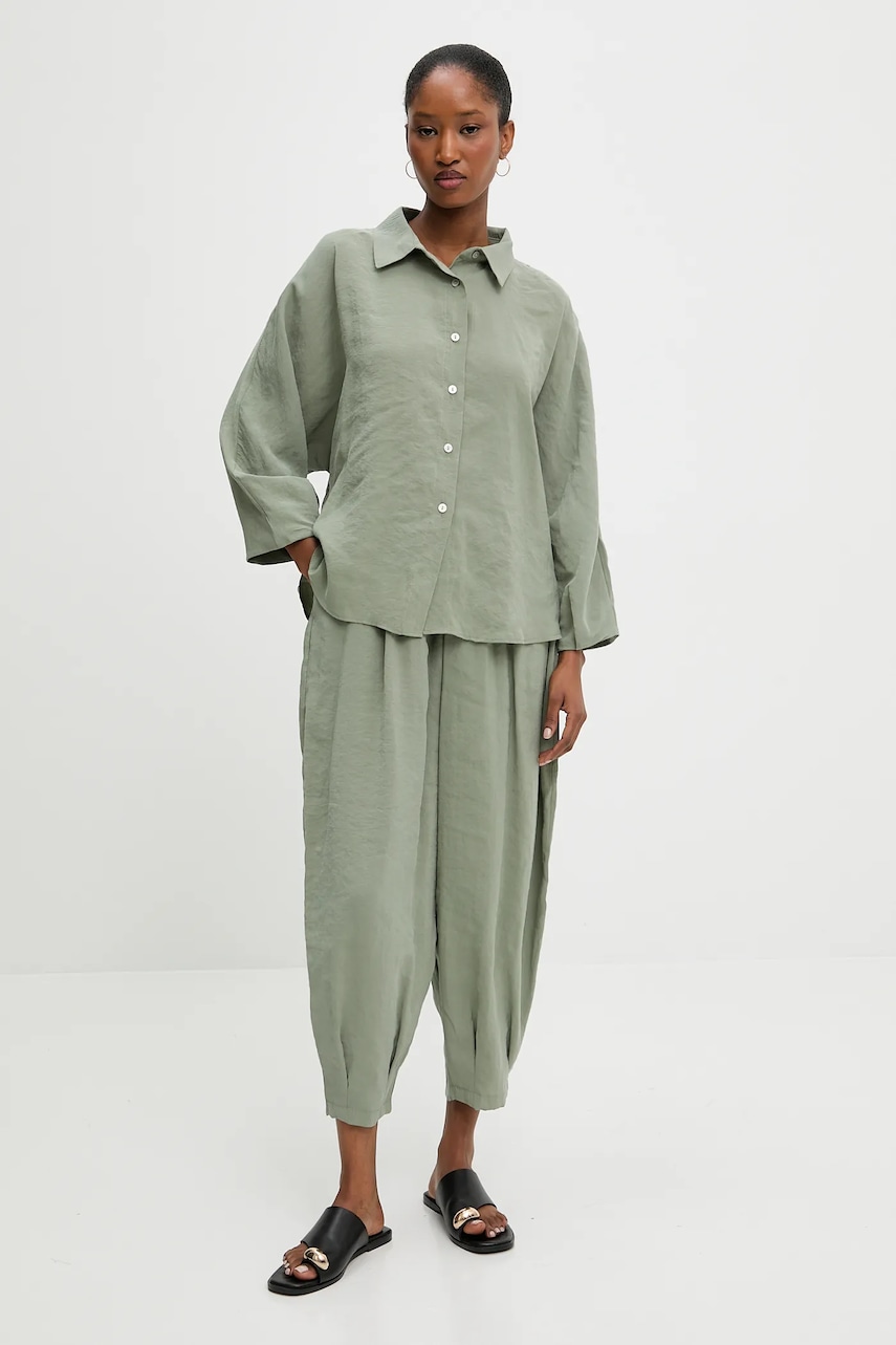Πουκάμισο και παντελόνι Answear.LAB χρώμα: πράσινο