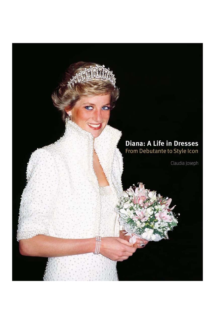 Βιβλίο home & lifestyle Diana: A Life in Dresses by Claudia Joseph, English