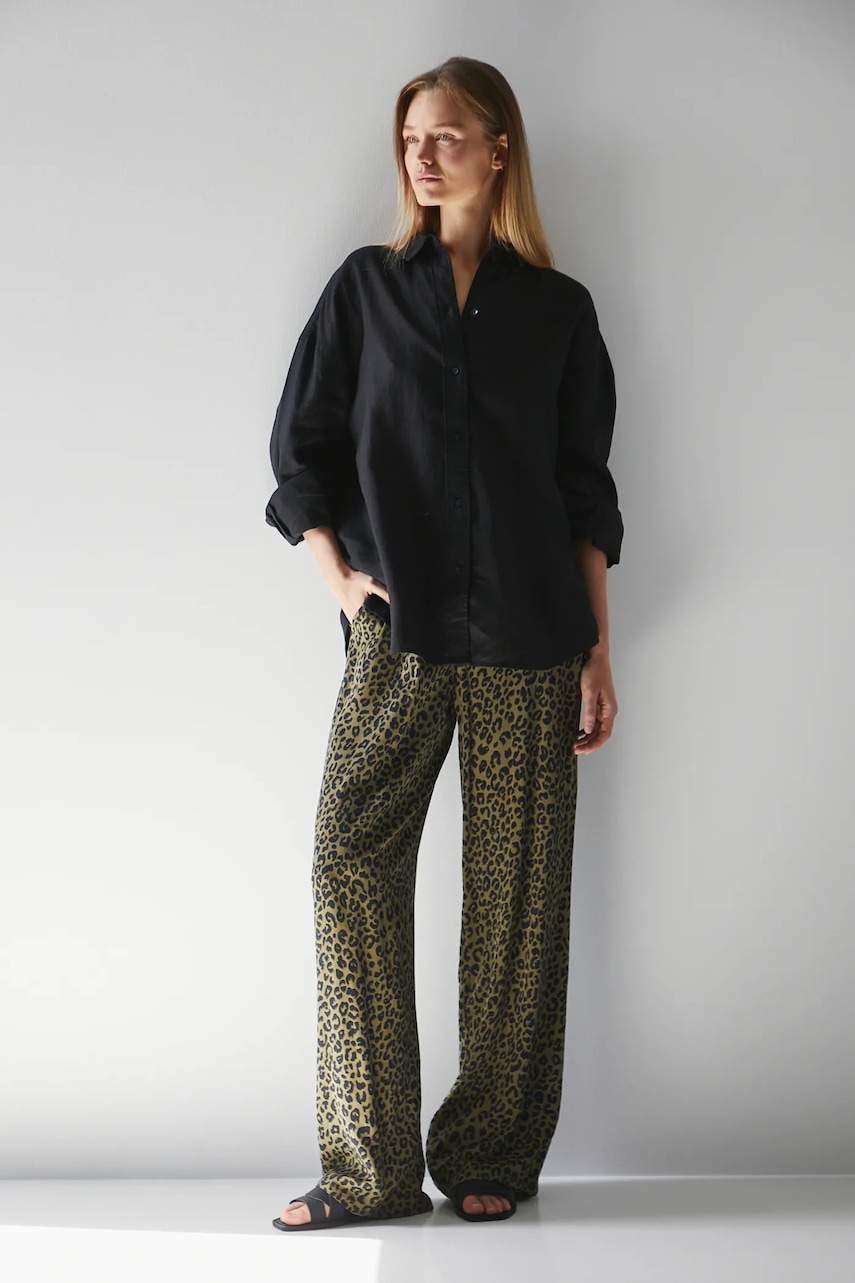 Πουκάμισο από λινό Medicine χρώμα: μαύρο