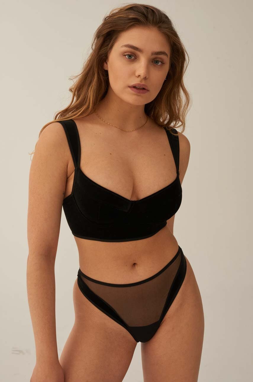 Top Undress Code 464 Strong Attitude Top Black χρώμα: μαύρο